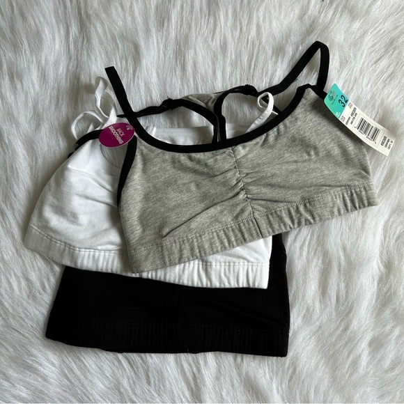 Fruit Of The Loom Three Pack Wireless Bra Womens Size 32‎ Pull Over Racerback - Picture 1 of 7